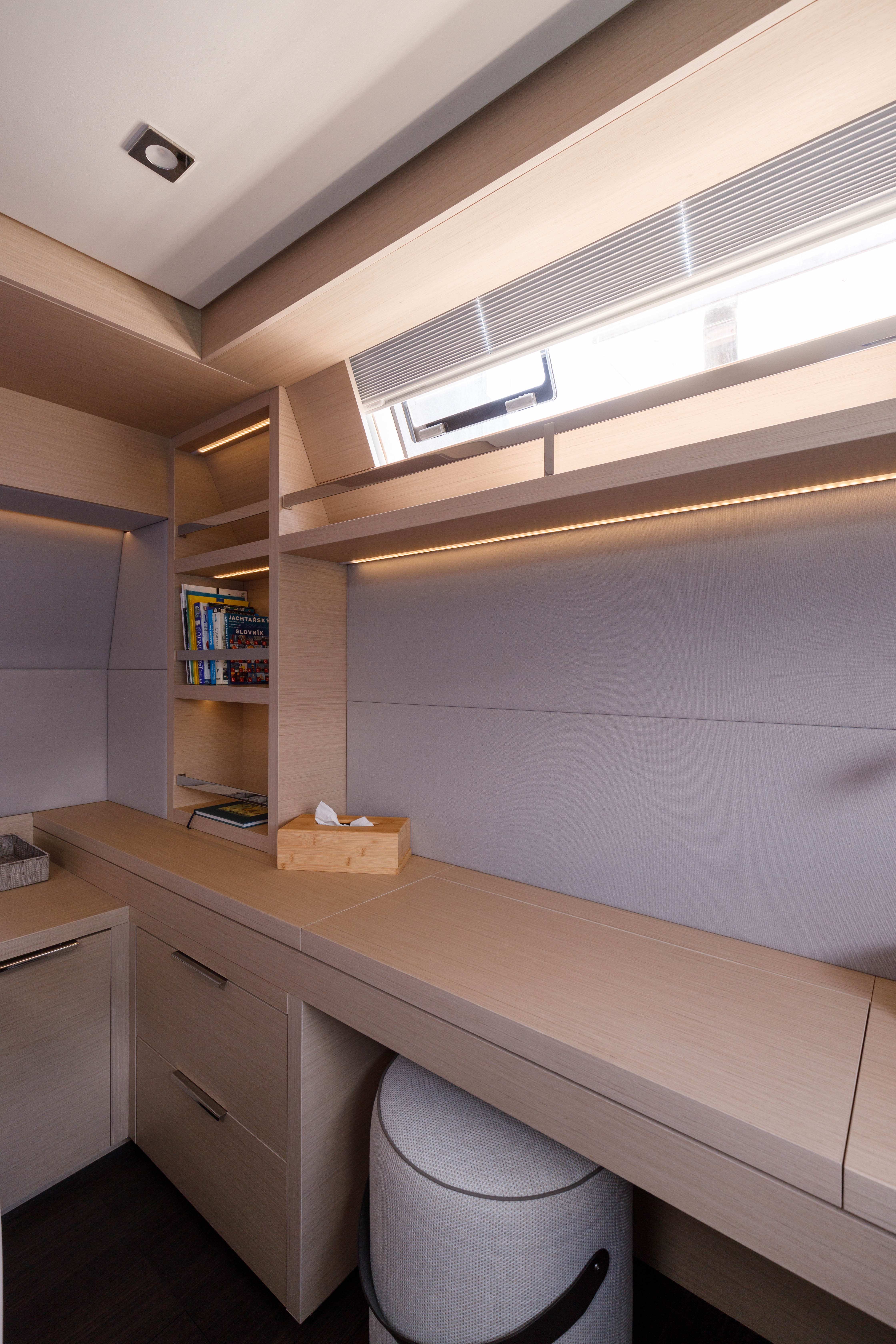 Adel - Catamaran in Anatoliki Attiki