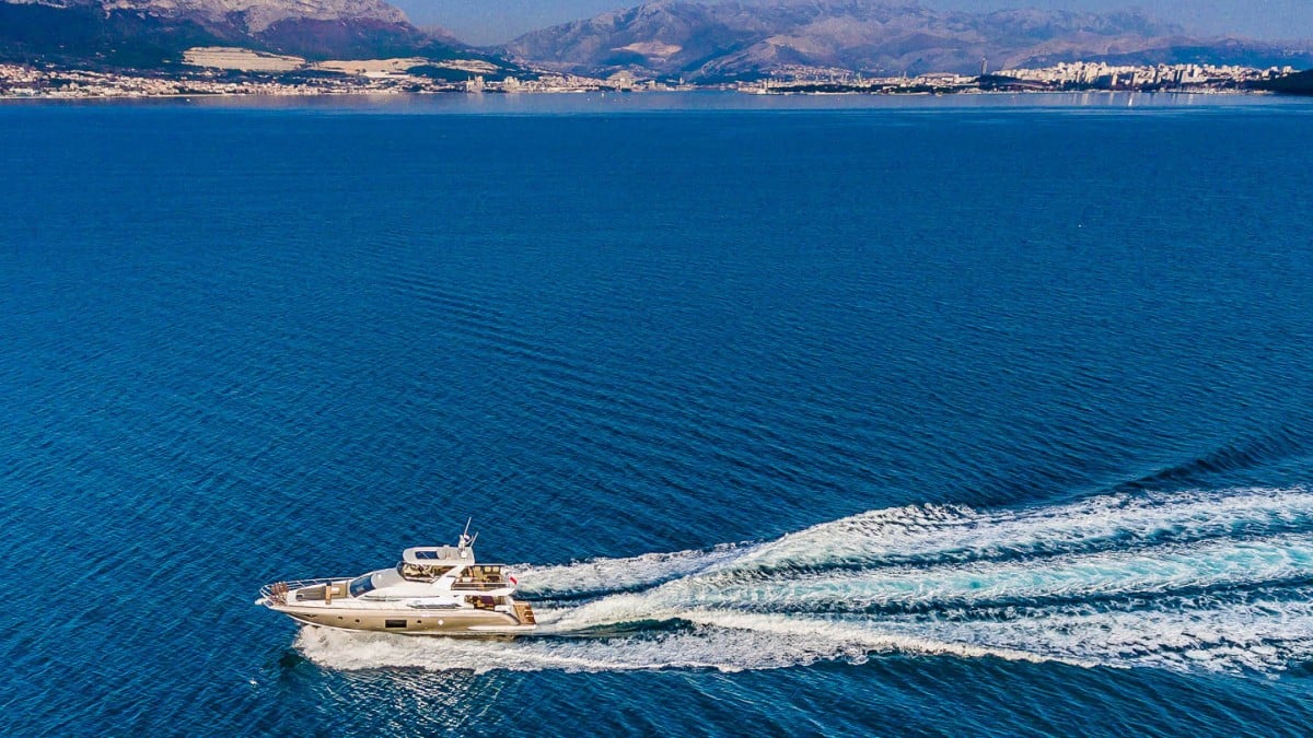 My Karat II - Motor Yacht in Kaštel Gomilica