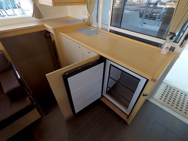 Saelma - Catamaran in Šibenik