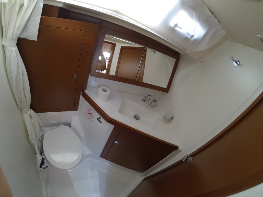 Neška II - Sailboat in Šibenik