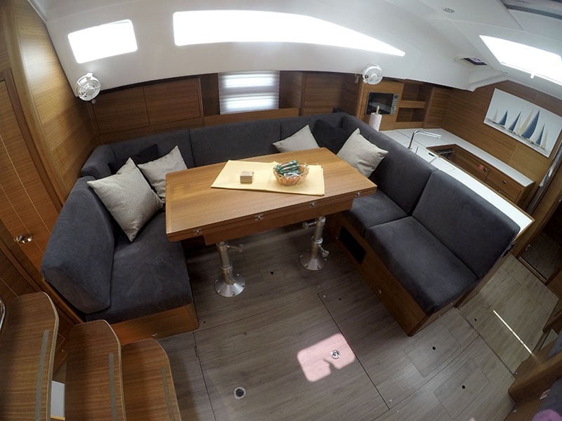 Evana - Sailboat in Šibenik