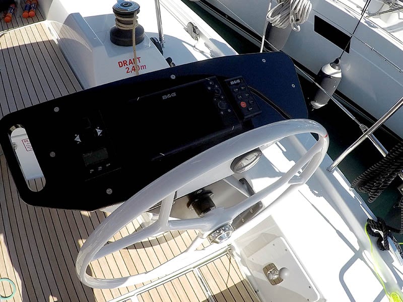 Adelante - Sailboat in Šibenik