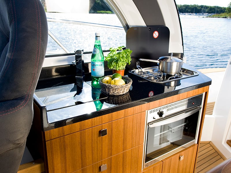 Morski konjic - Motor Yacht in Šibenik