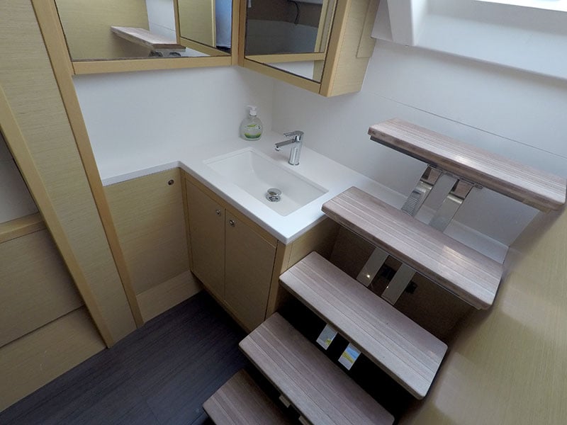 LinaHanna - Catamaran in Šibenik