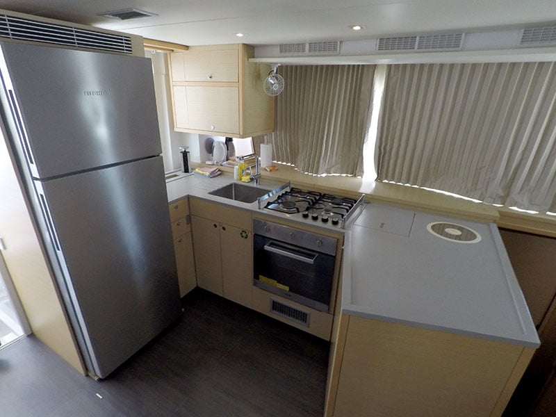 LinaHanna - Catamaran in Šibenik