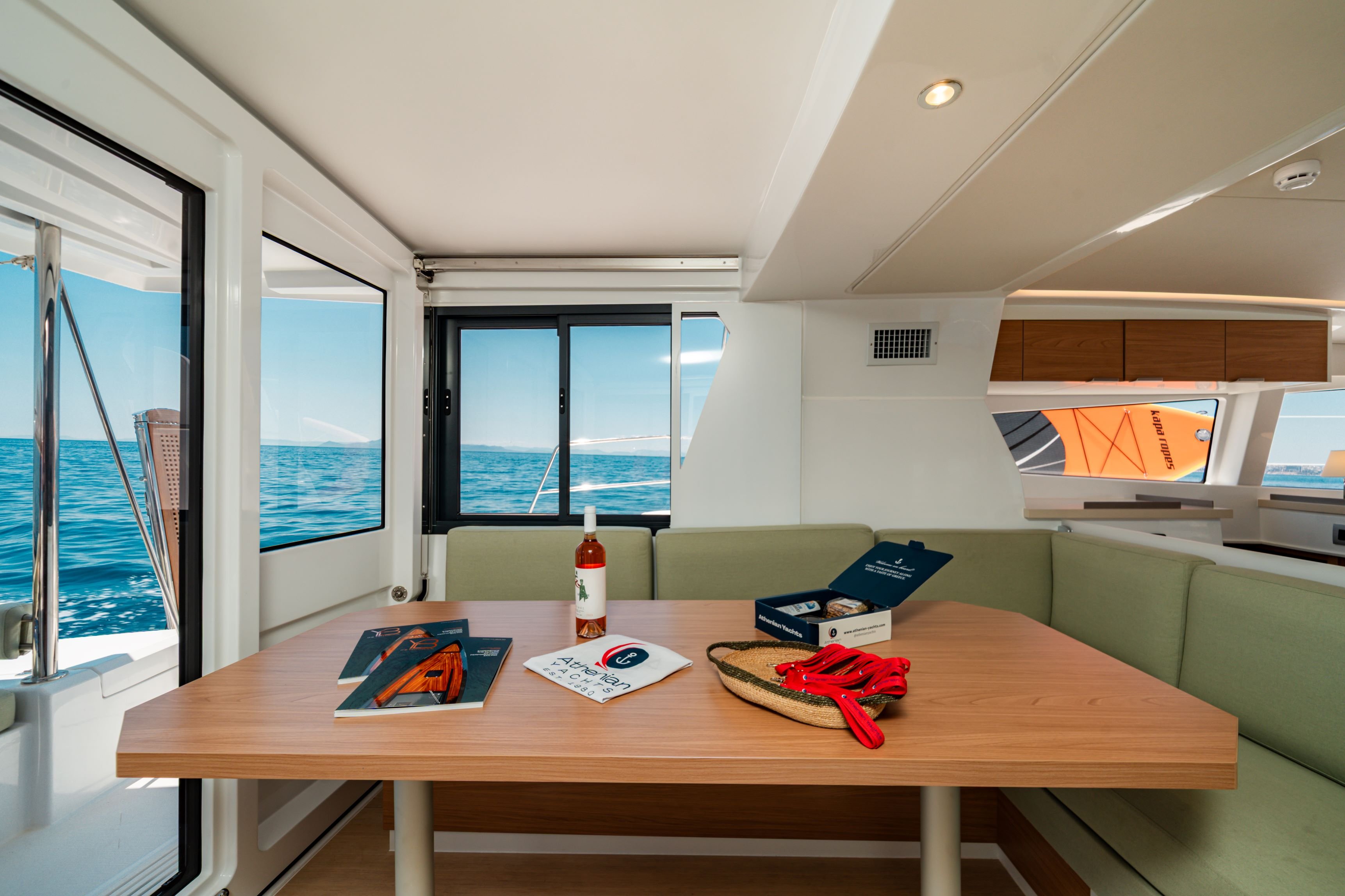 PRINCESS EVGENIA - Catamaran in Nikiana