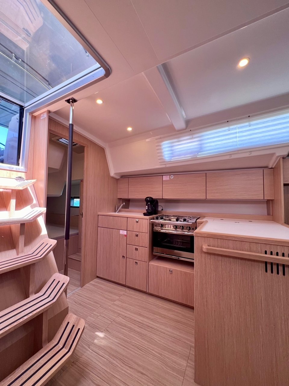 SIROCO - Sailboat in Pilos