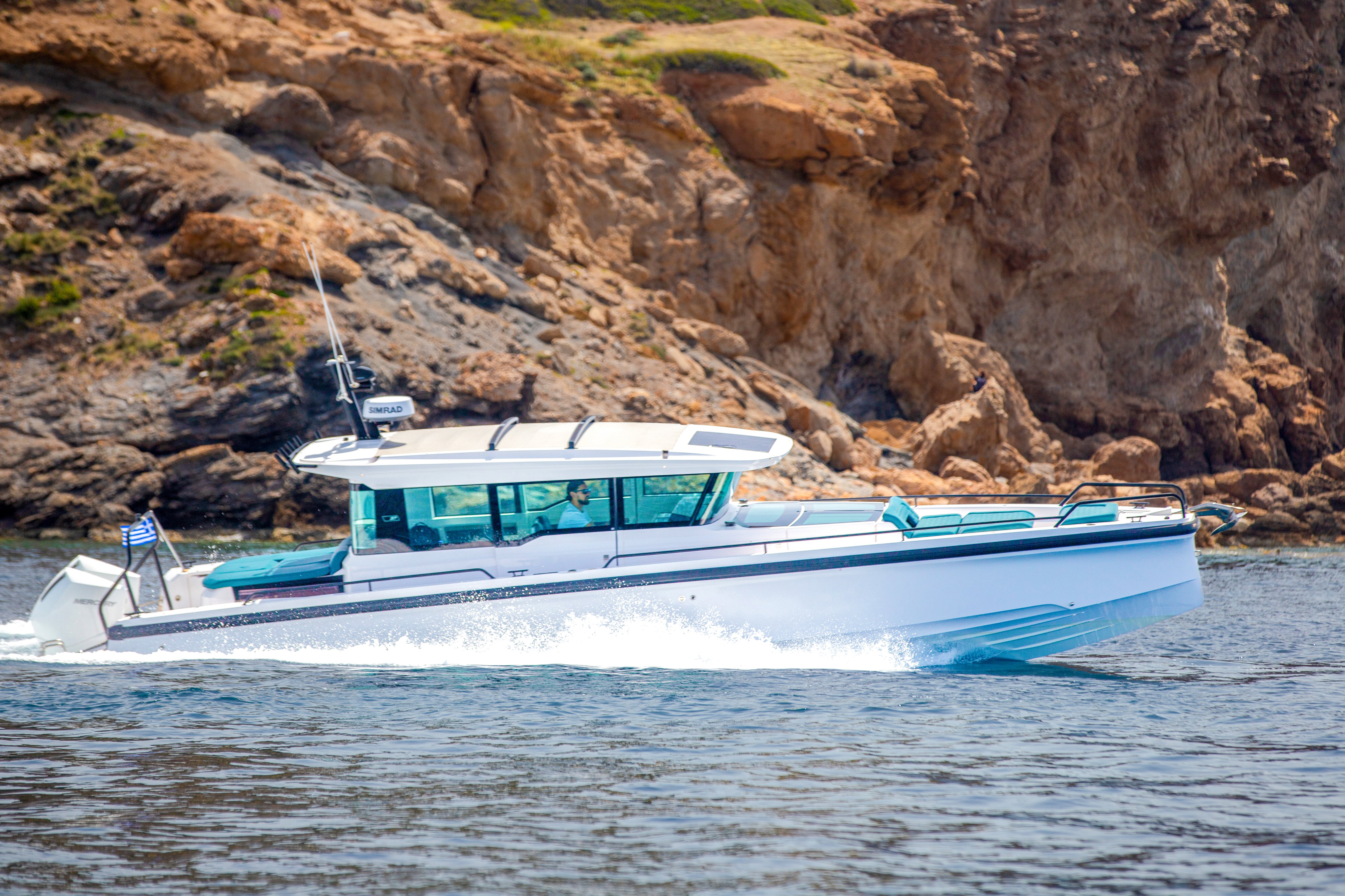 DIONNE - Motor Yacht in Eretria