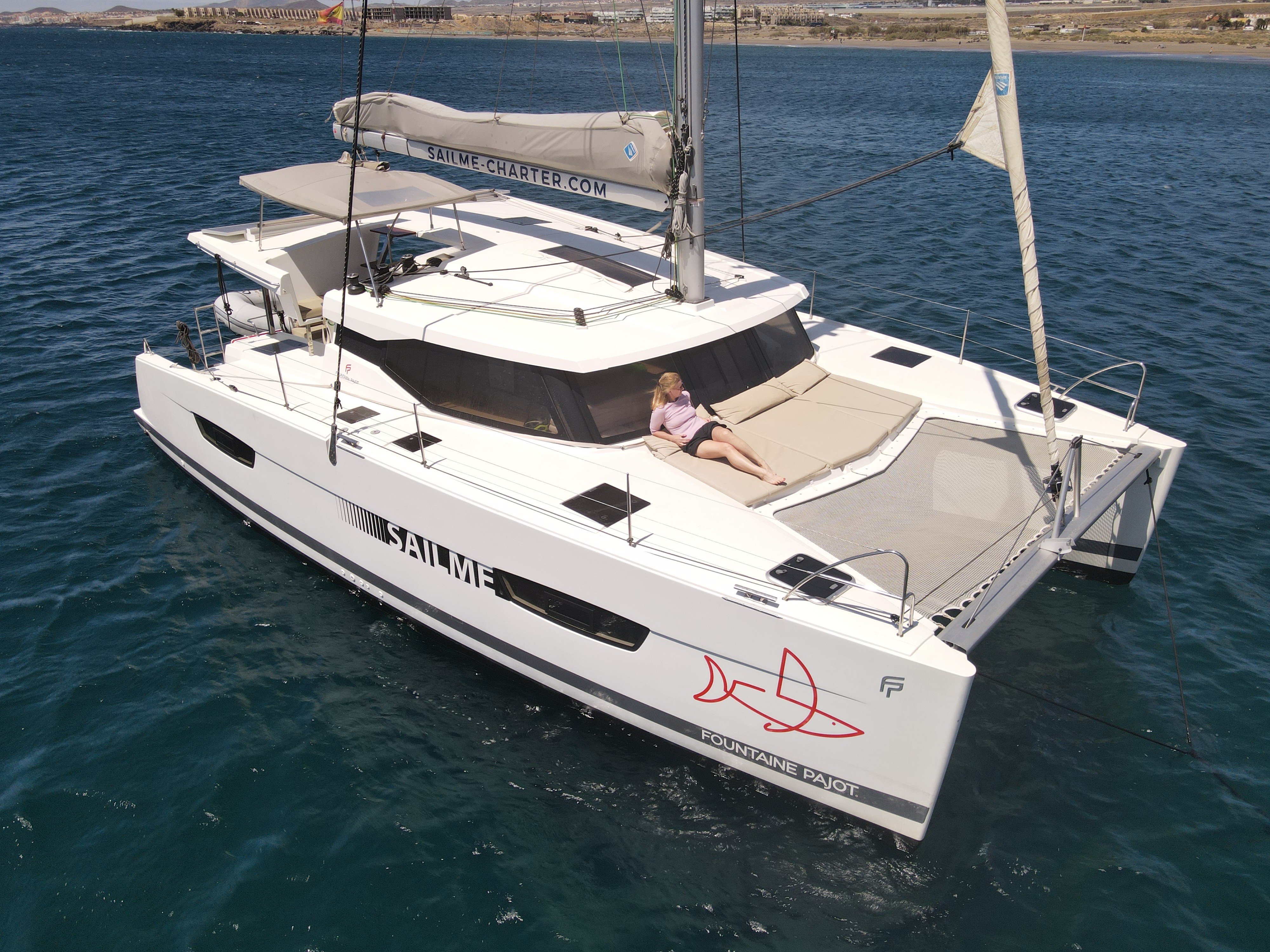 Aquila - Catamaran in Eivissa