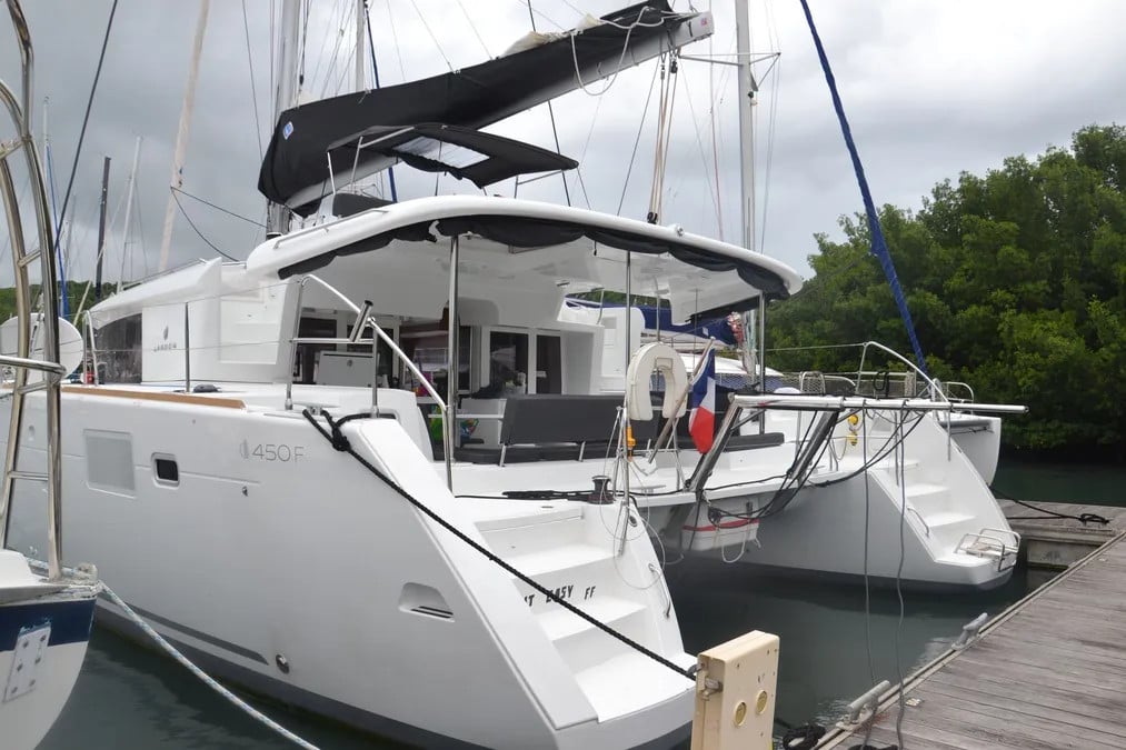 Take It Easy - Catamaran in Le Marin