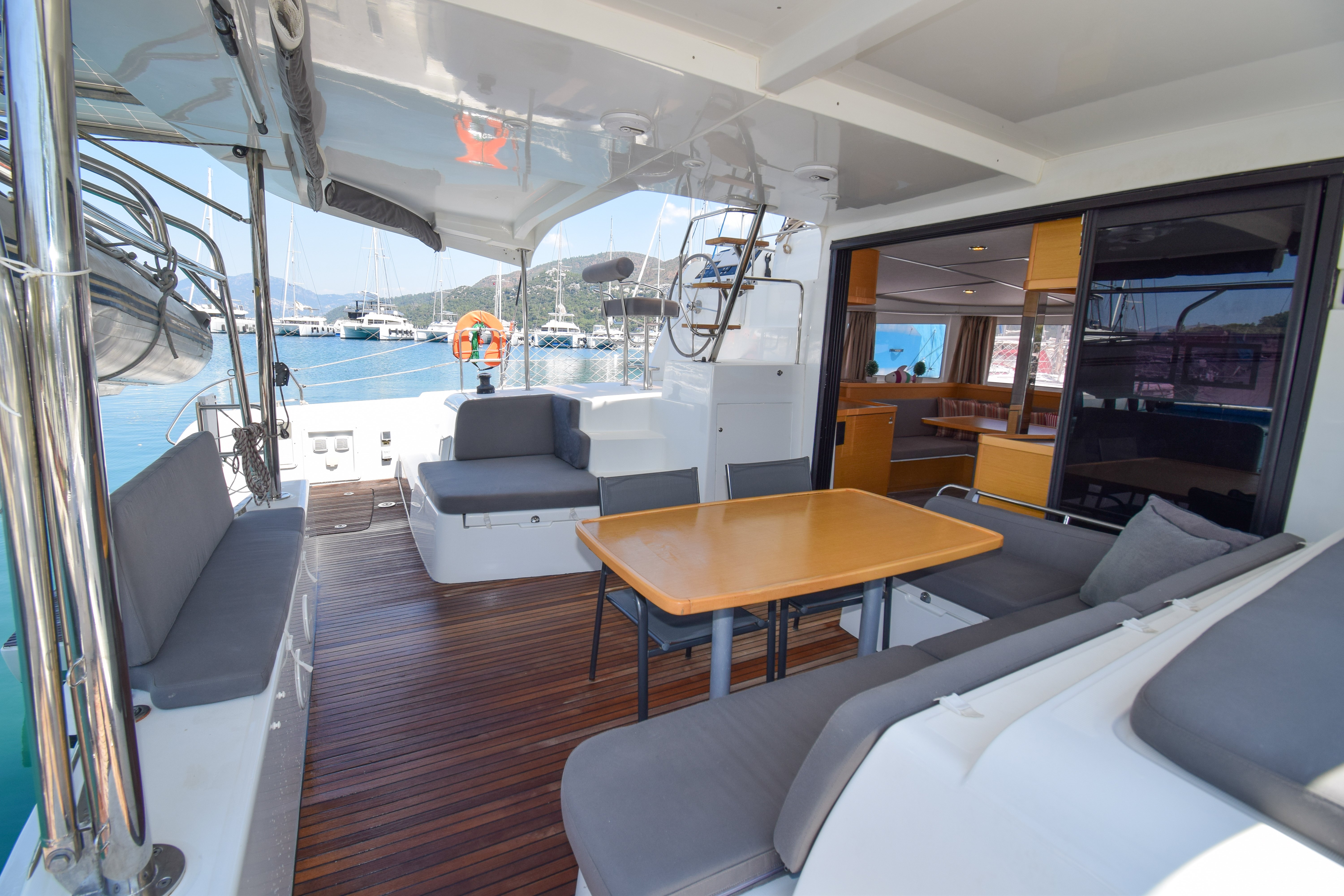 Bige - Catamaran in Adaköy