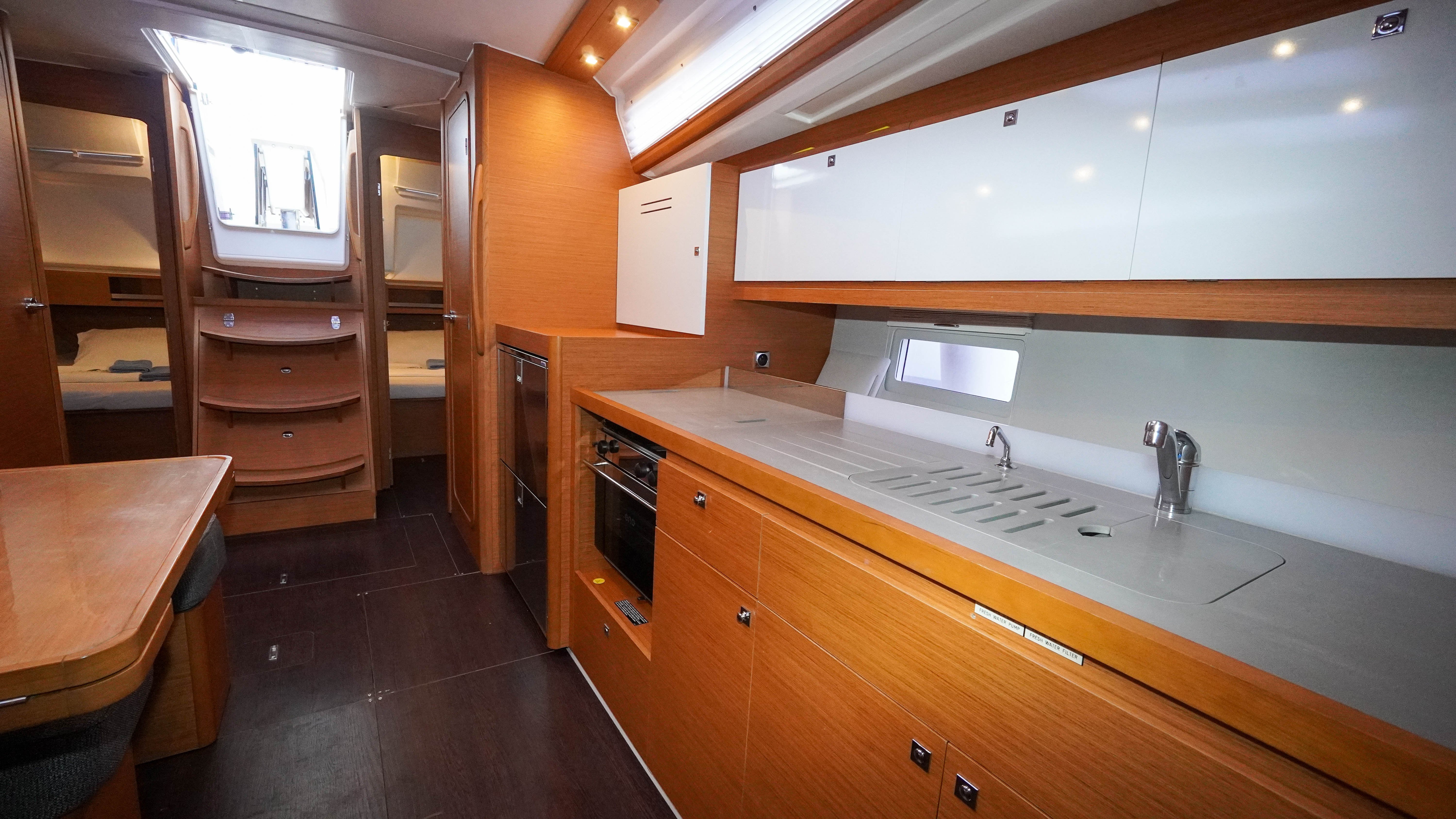 Lady D - Sailboat in Adaköy