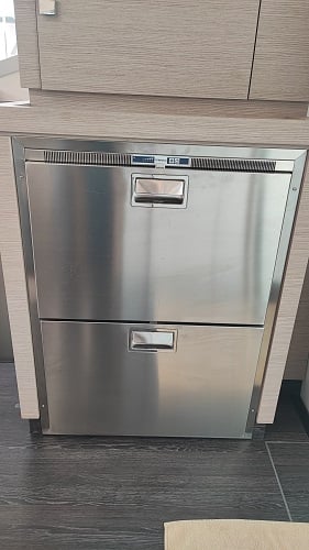 Reina - Catamaran in Karagözler