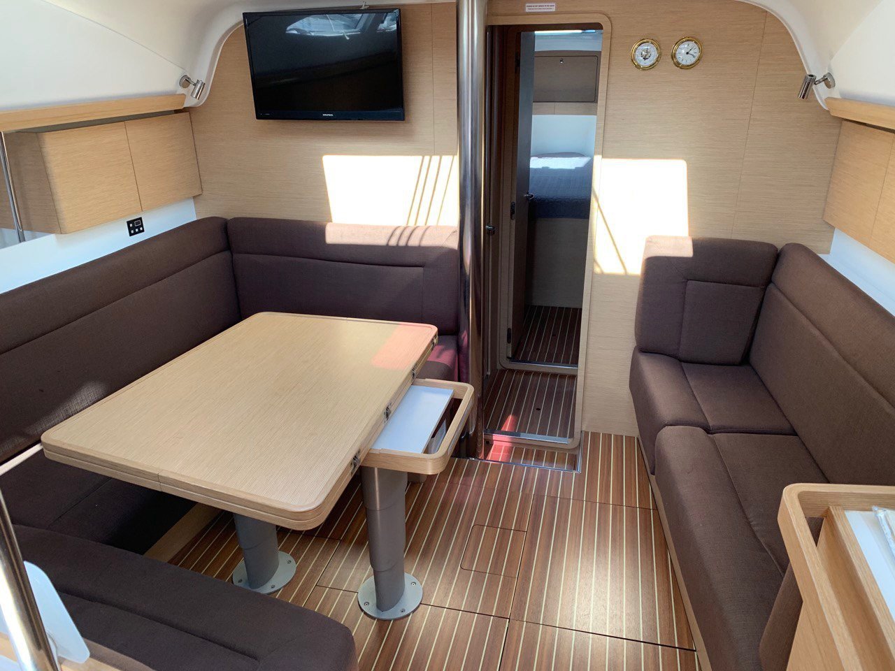 Skyfall - Sailboat in Slano