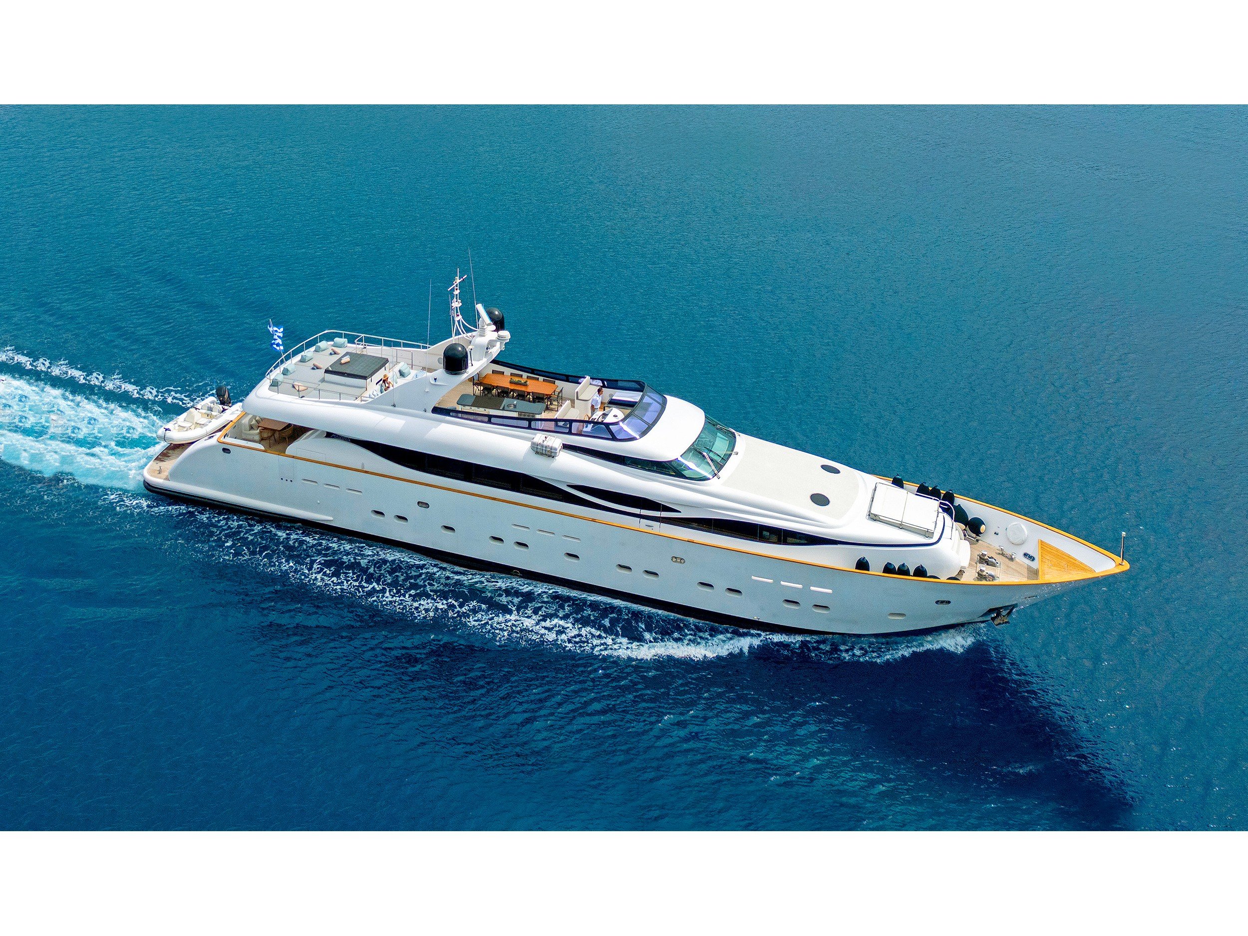 Pareaki II - Motor Yacht in Alimos