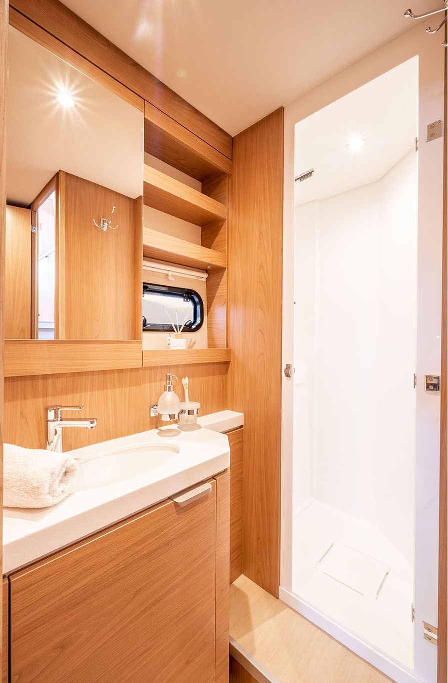 LIBRA - Catamaran in Alimos