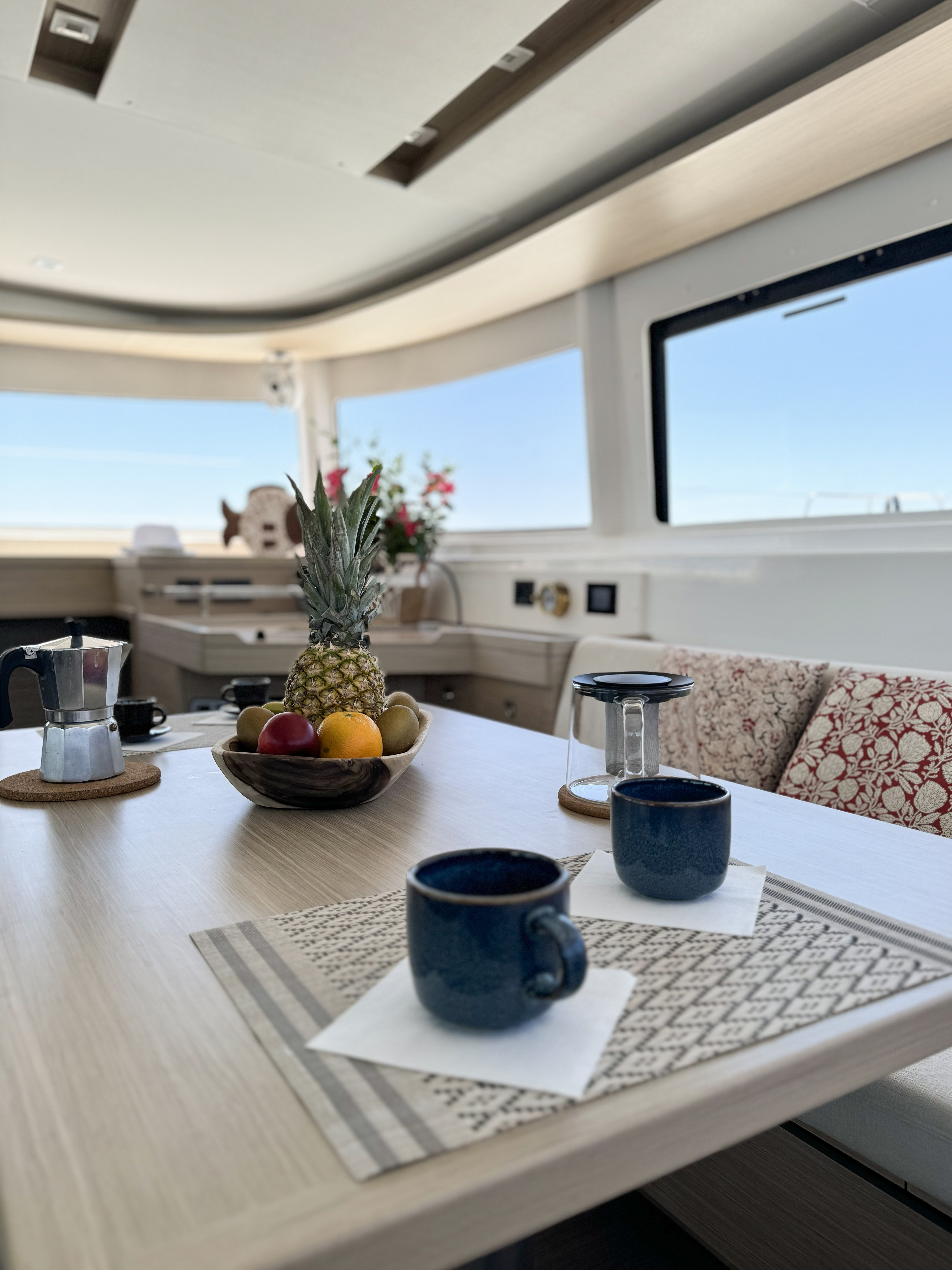 YOFF - Catamaran in Ajaccio