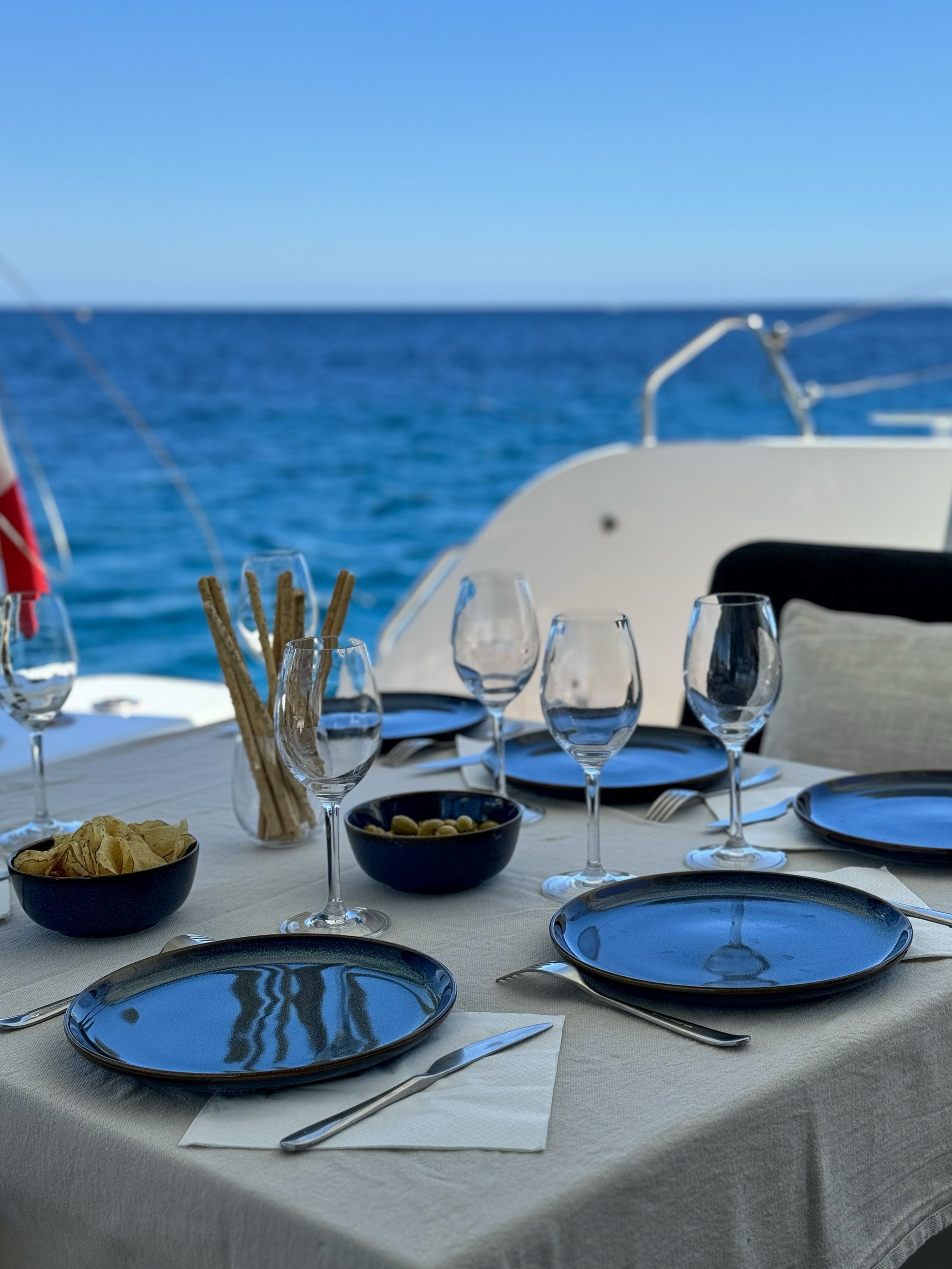 YOFF - Catamaran in Ajaccio