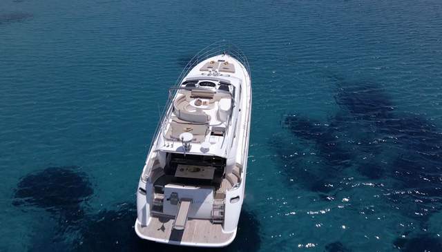 Azimut - Motor Yacht in Mikonos