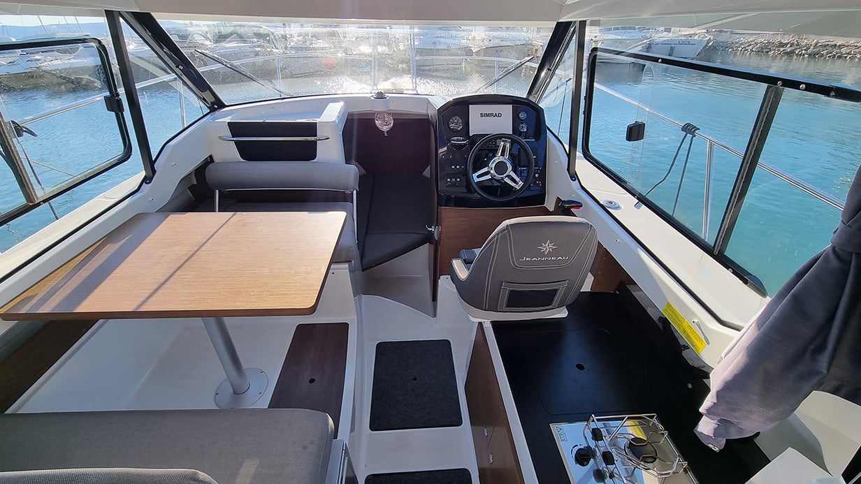 Nixi - Motor Yacht in Zadar