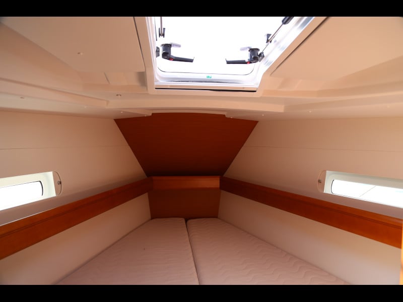 Sicc - Yelkenli içinde Kaštel Gomilica