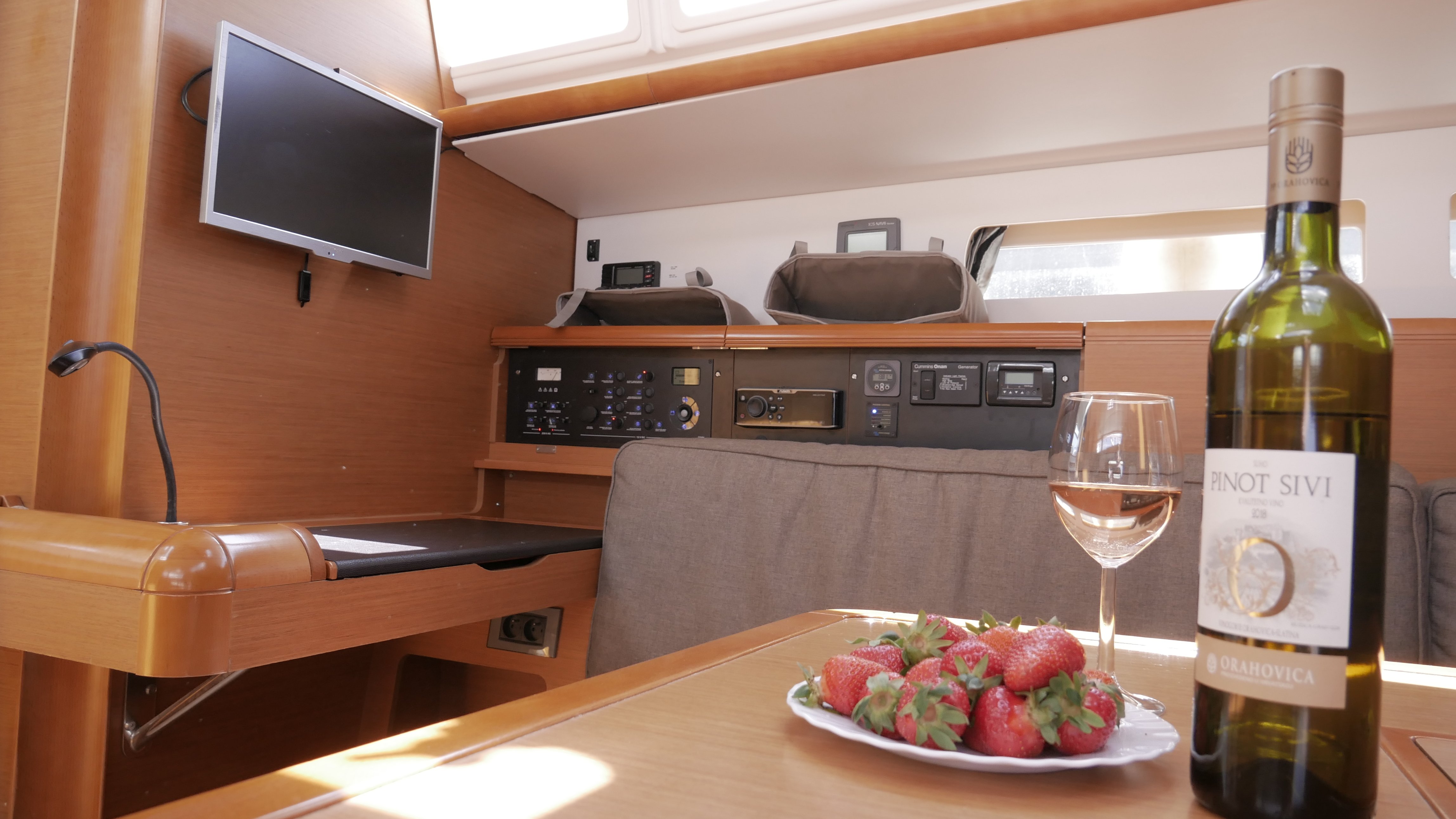 Manci - Sailboat in Kaštel Gomilica