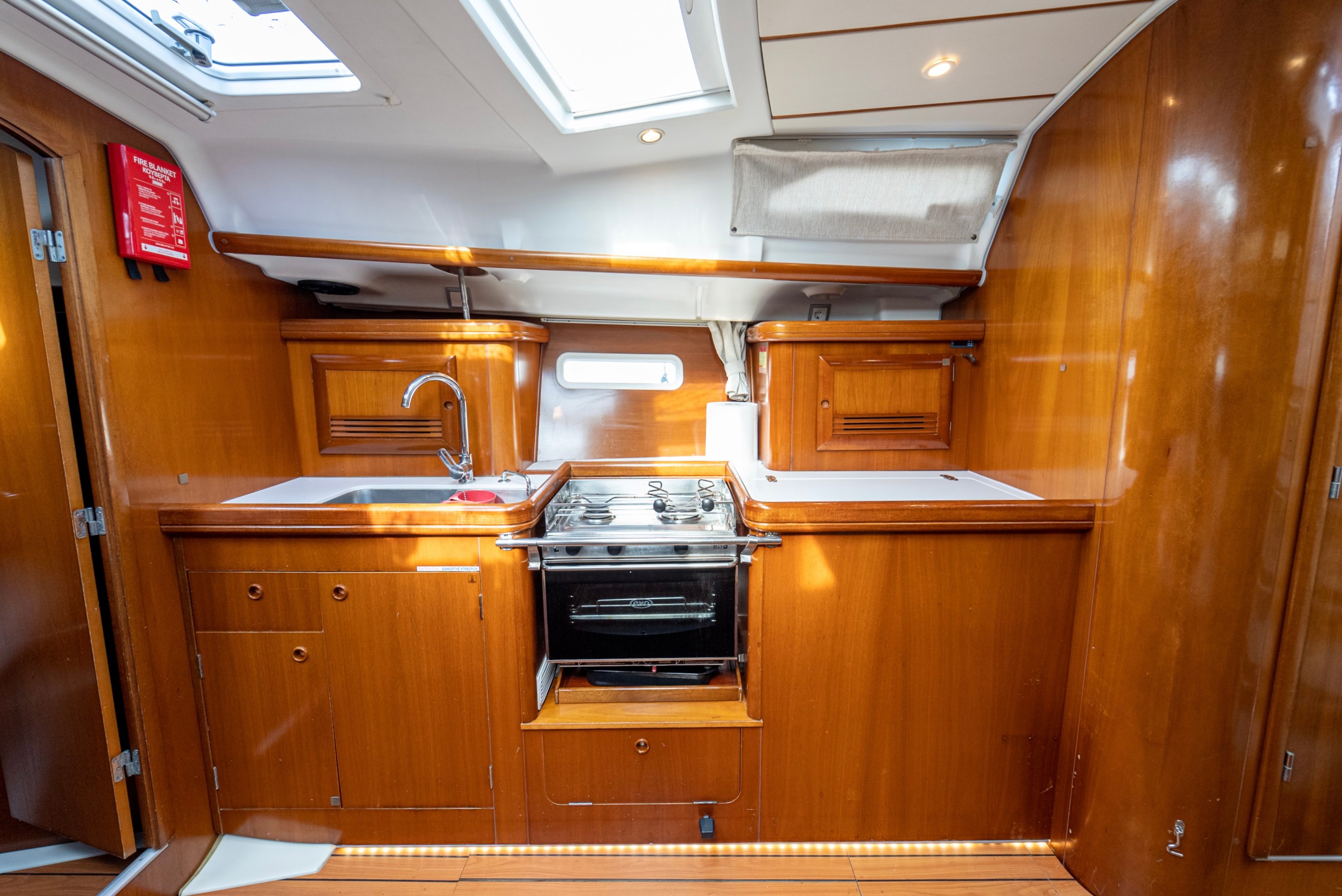 Aeolian Too (Solar, heating, Plotter) - Sailboat in Kavala