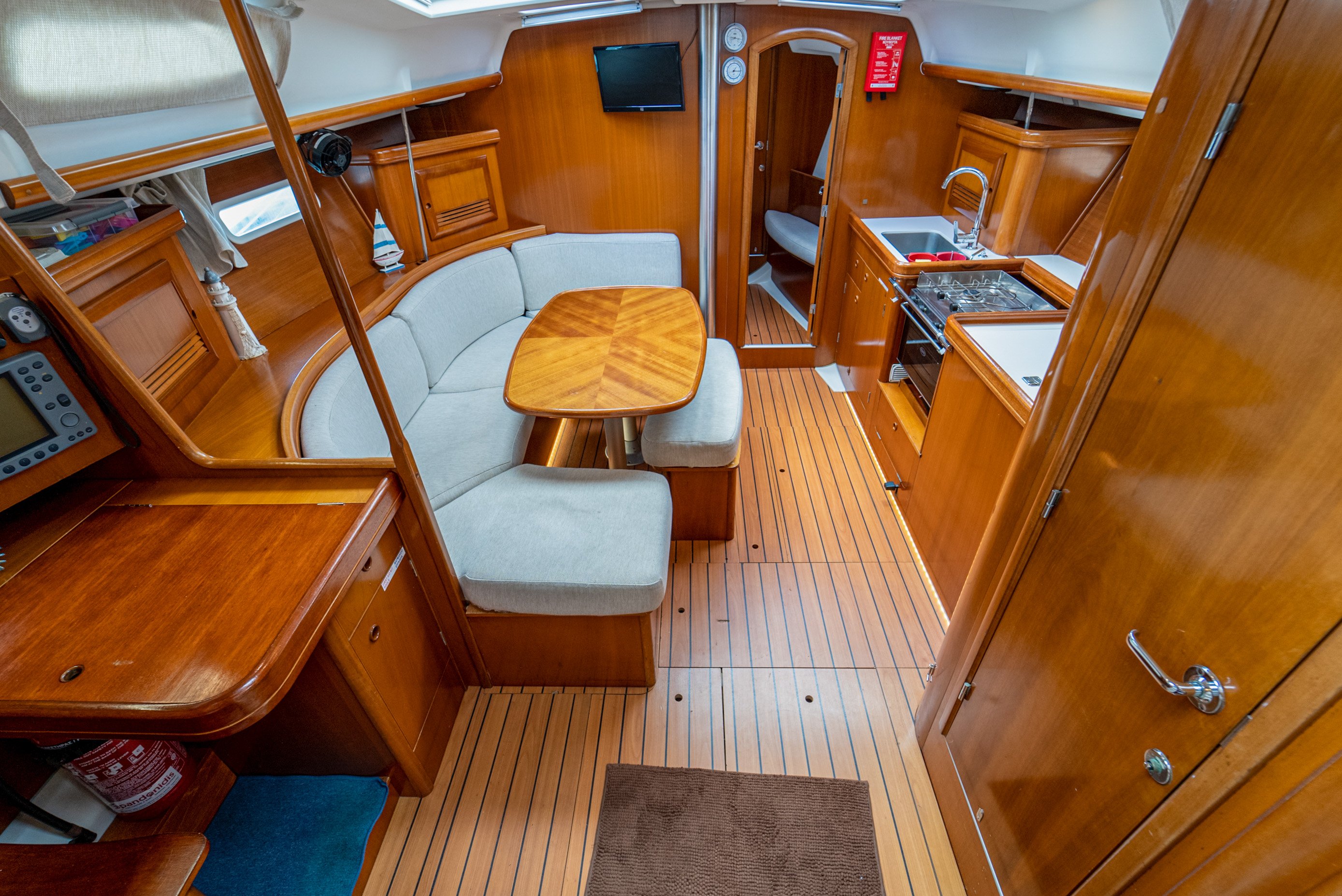 Aeolian Too (Solar, heating, Plotter) - Sailboat in Kavala