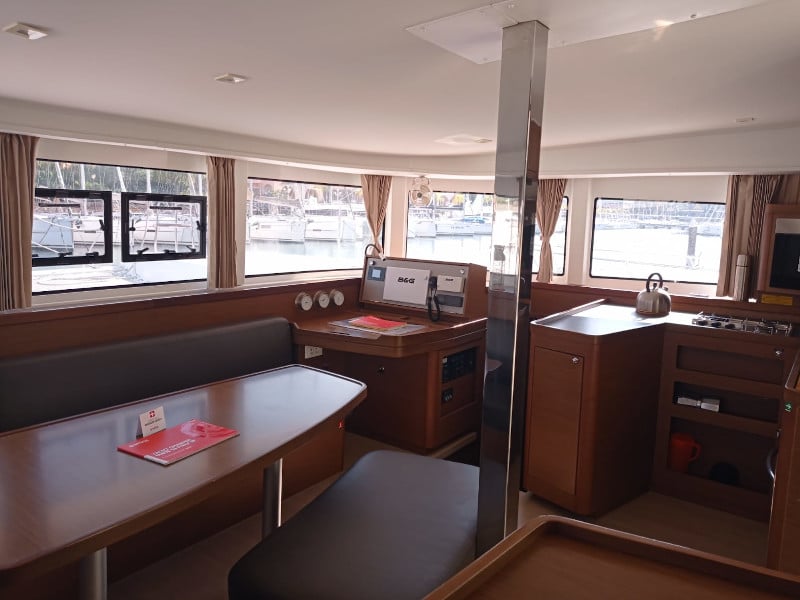 Claudia - Catamaran in Palermo