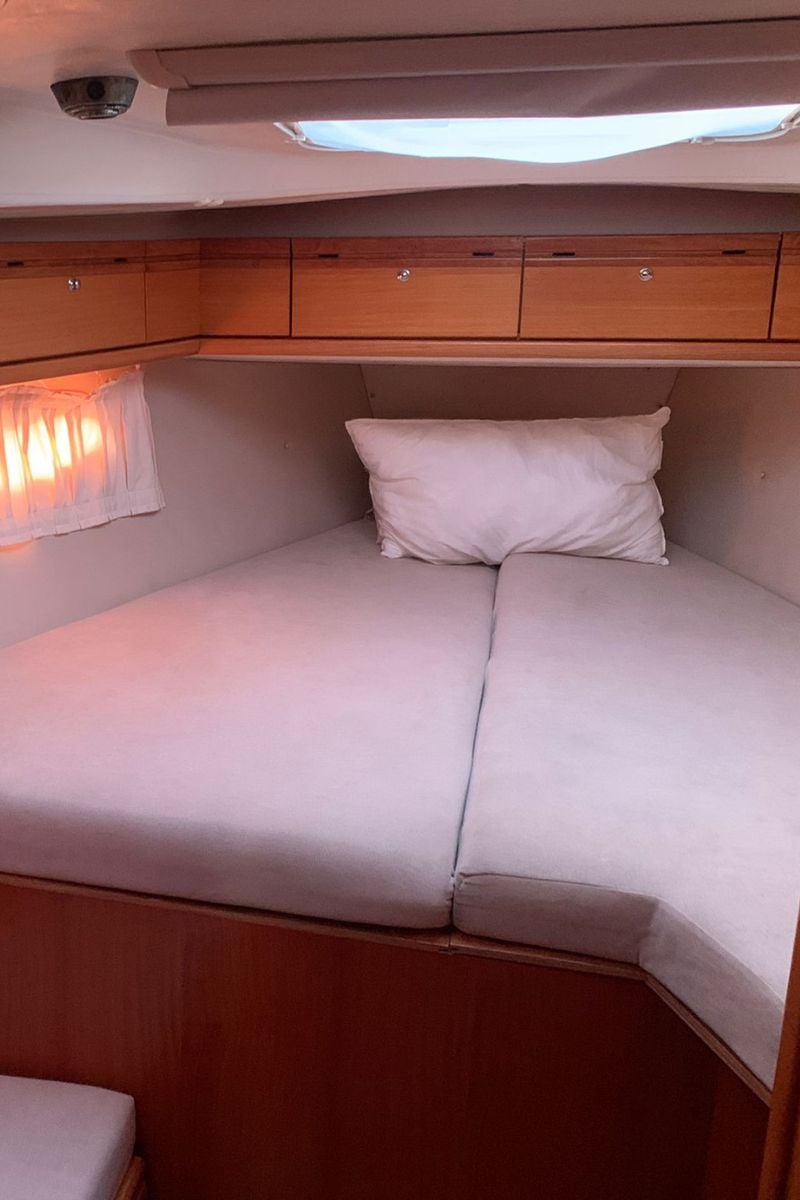 Maha - Sailboat in Marseille