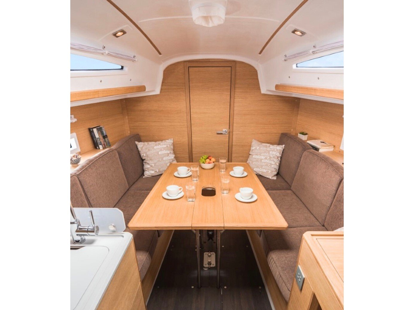 Yamal - Sailboat in Marseille