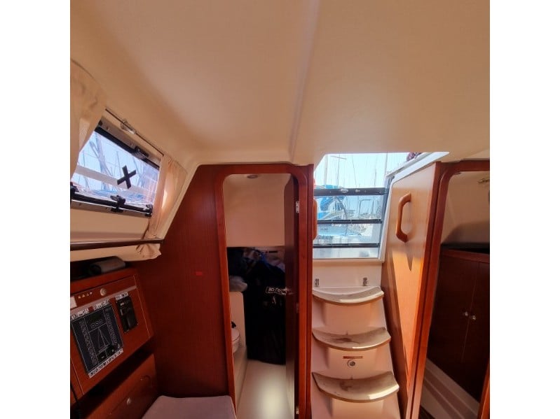 Artemisia - Sailboat in Marseille