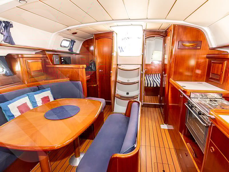 Touareg - Sailboat in Marseille