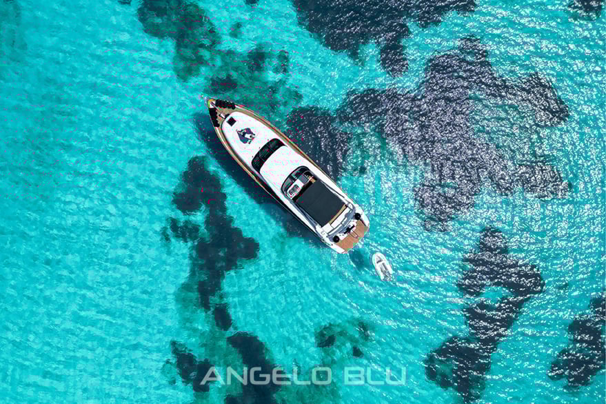 Angelo Blu - Motor Yacht in Cannigione