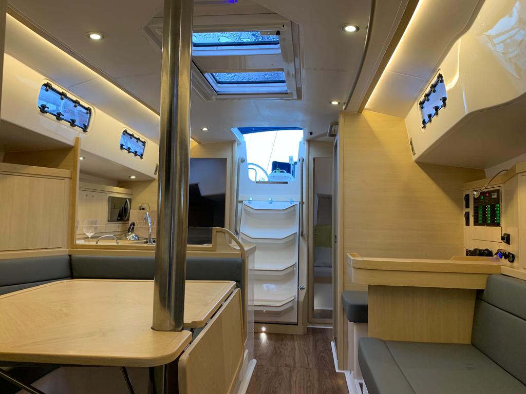 INFINITY II - Sailboat in Paraty