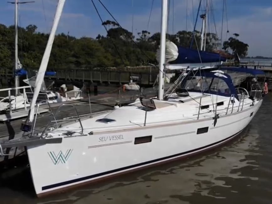 Seu Vessel - Sailboat in Paraty