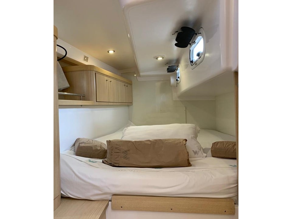 Nuestro - Sailboat in Paraty