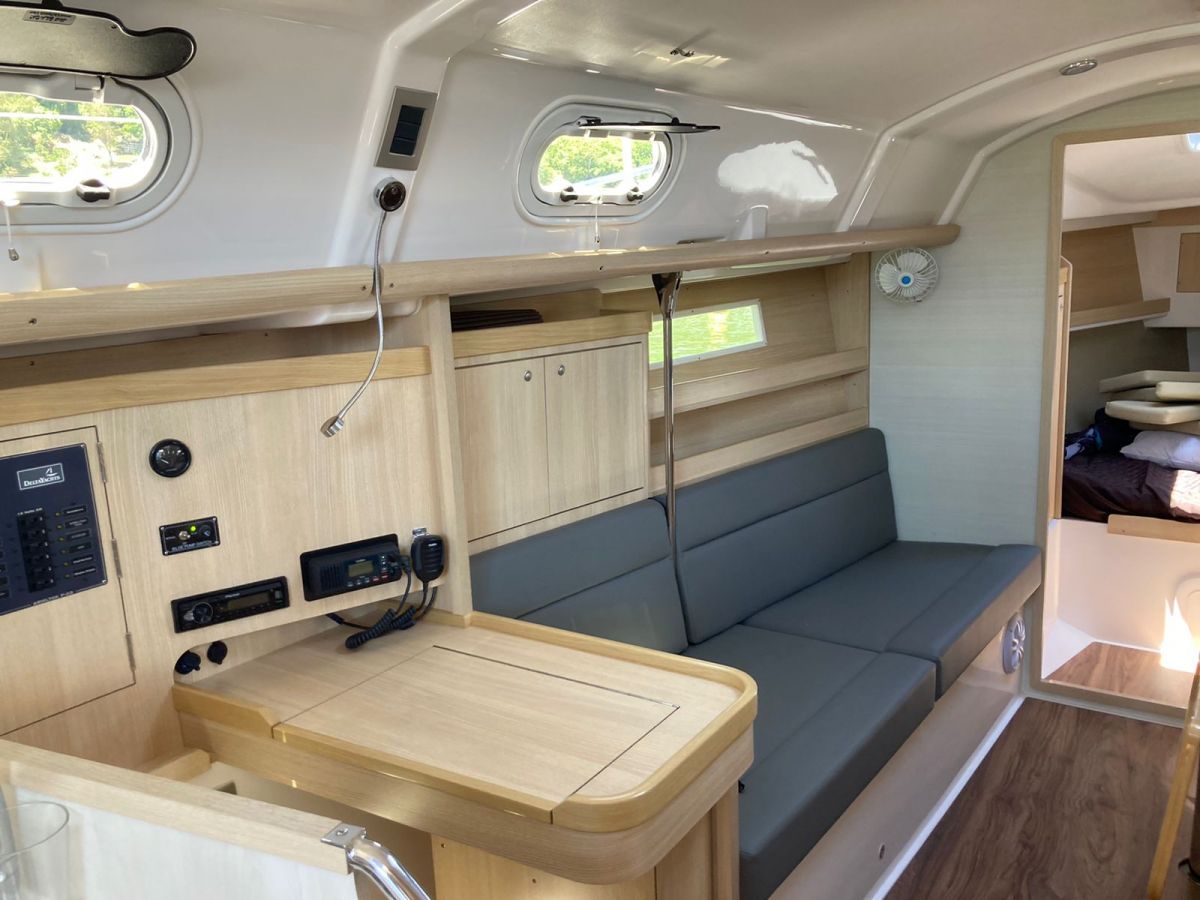 Damis Jolie - Sailboat in Paraty