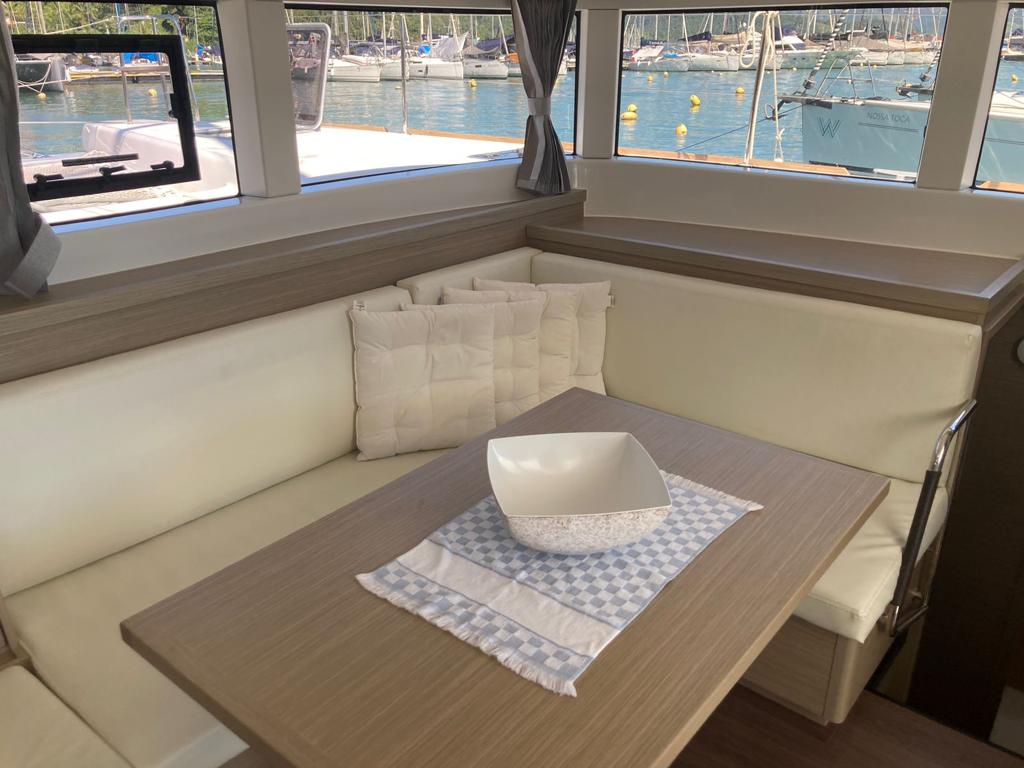 ATMOSFERA W - Catamaran in Paraty