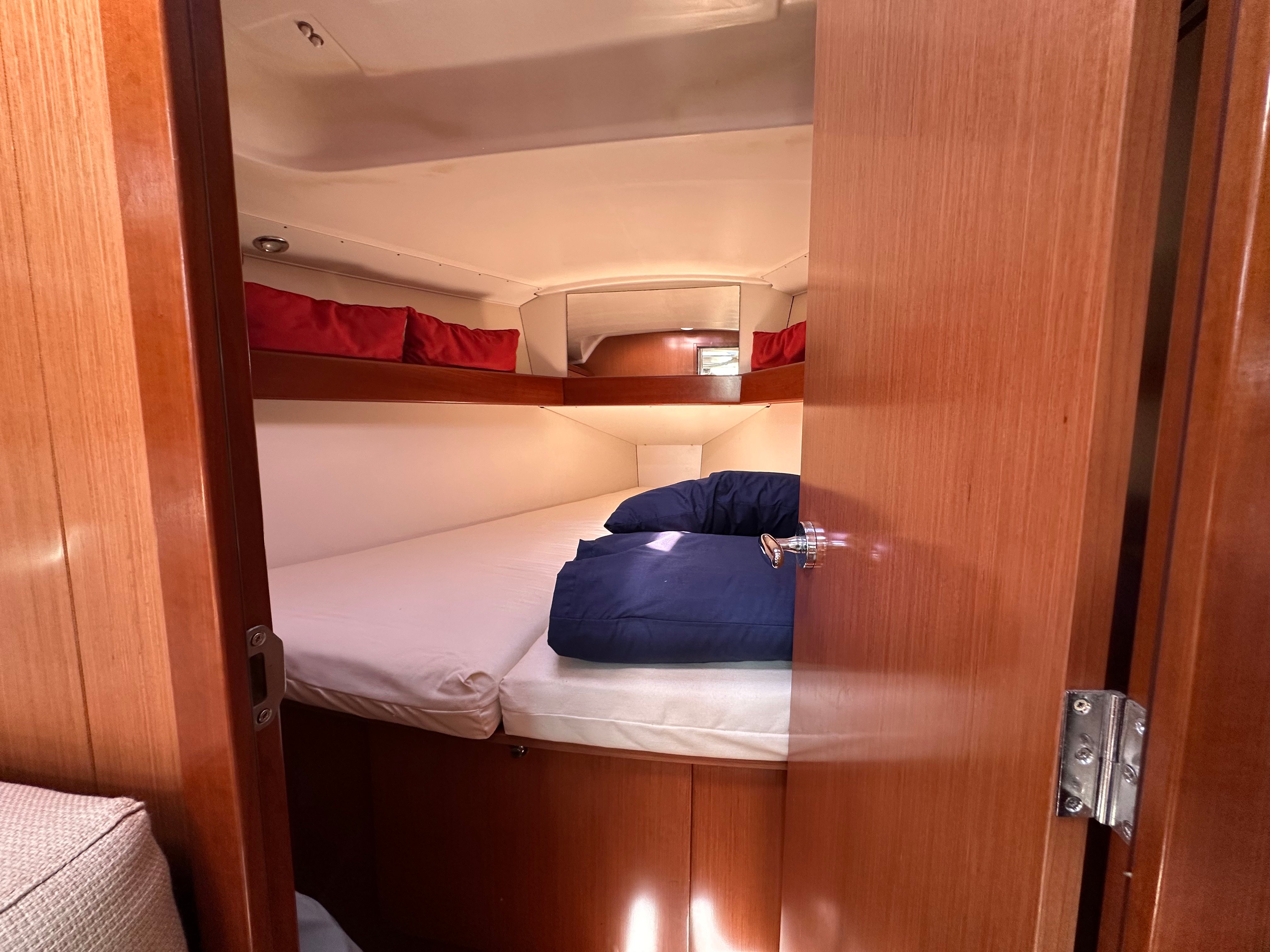 BLU - Sailboat in Punta Ala