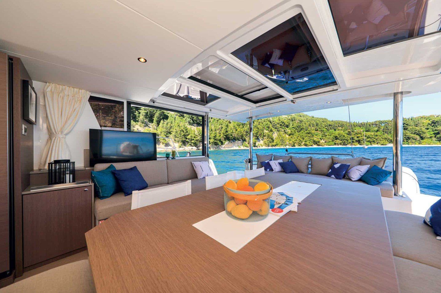 Standra - Catamaran in Lefkada