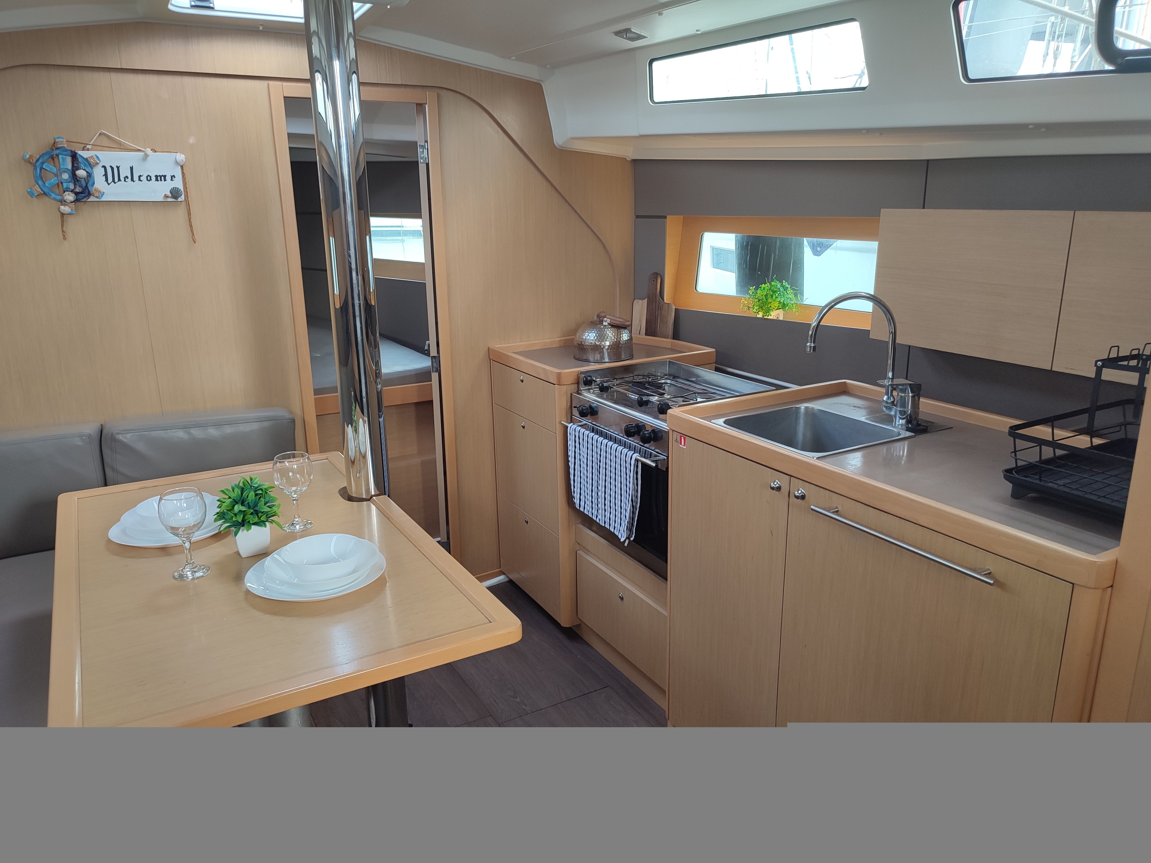 Zografia - Sailboat in Lefkada