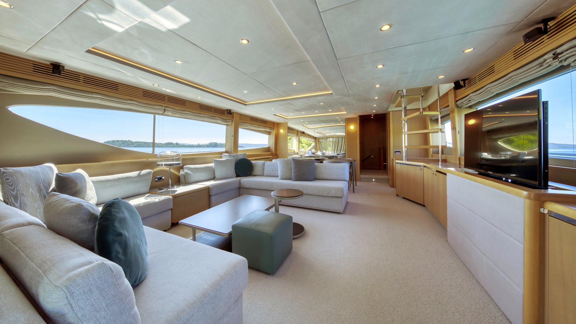 Insieme - Motor Yacht in Trogir