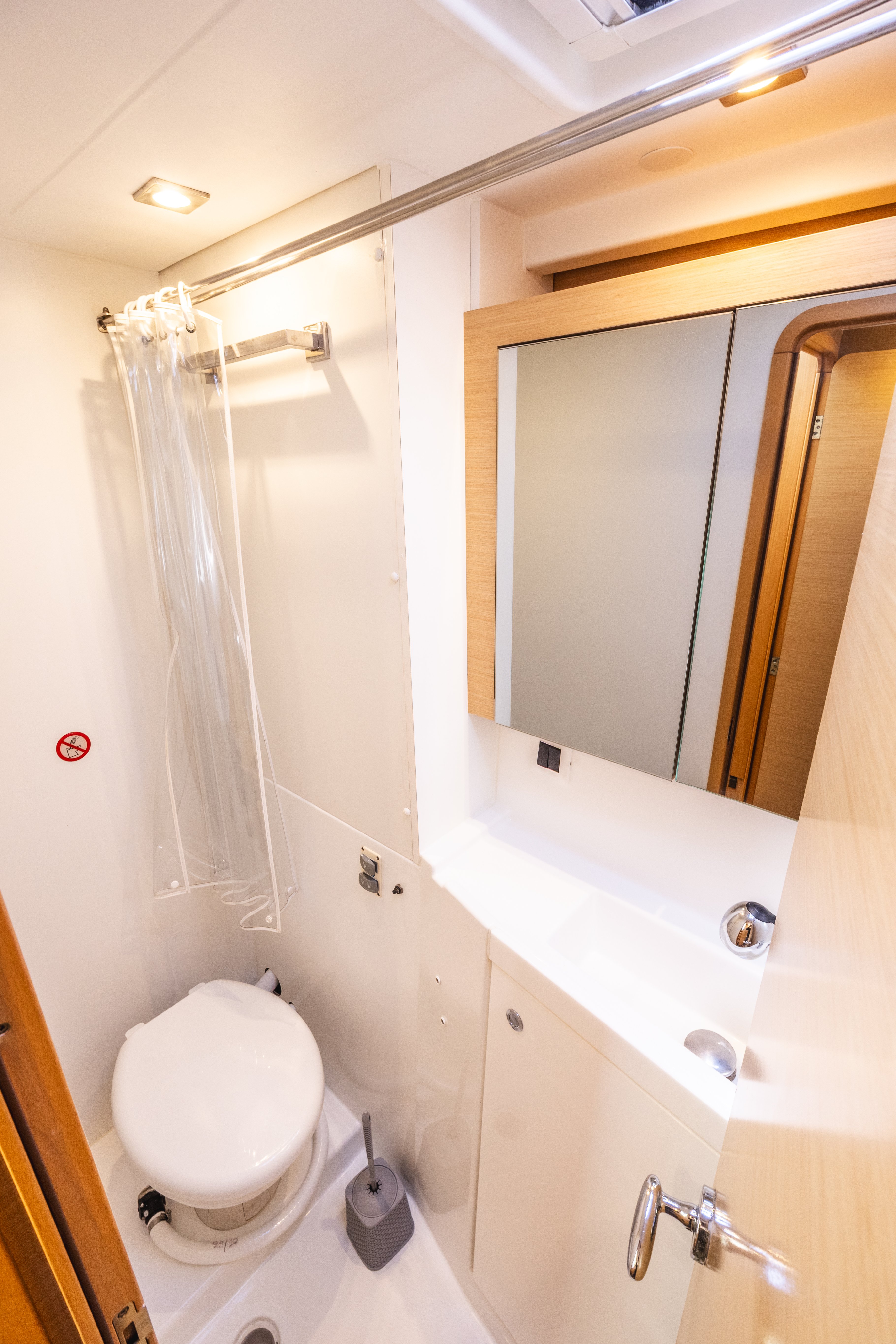 Deep Blue - Catamaran in Lefkada