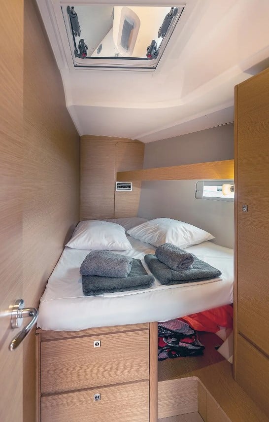 Kosmopolitan - Sailboat in Lefkada