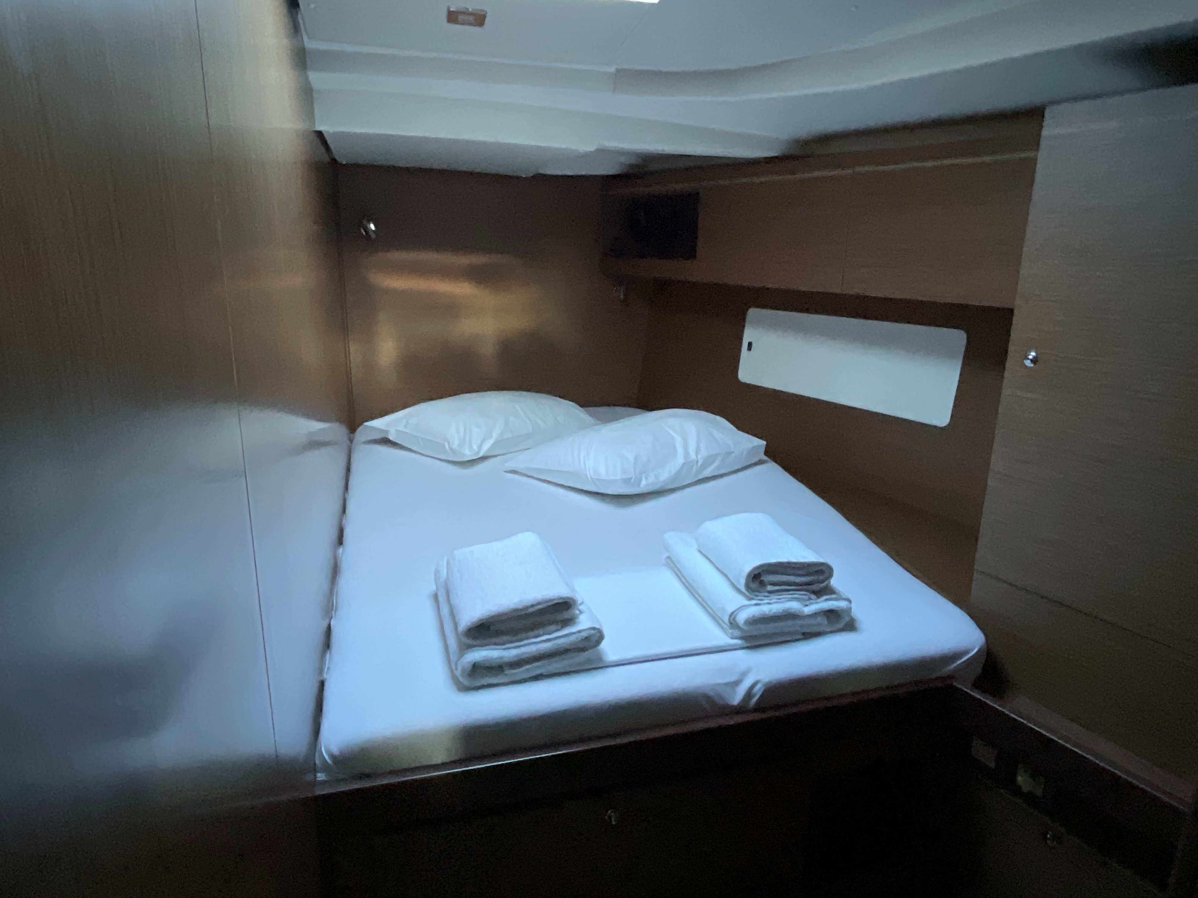 Retsina - Sailboat in Lefkada