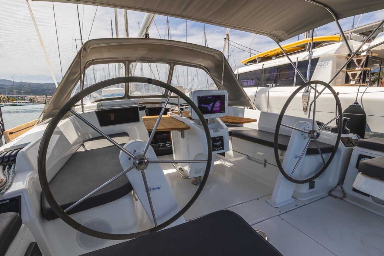 Dafne - Sailboat in Lefkada
