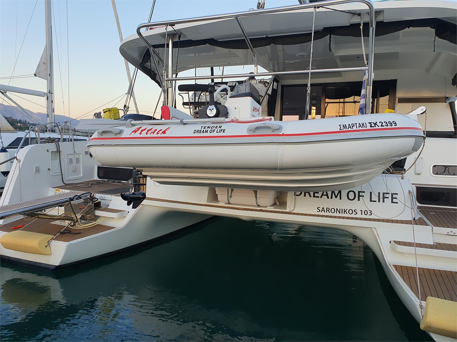 Dream of Life - Catamaran in Kontokali