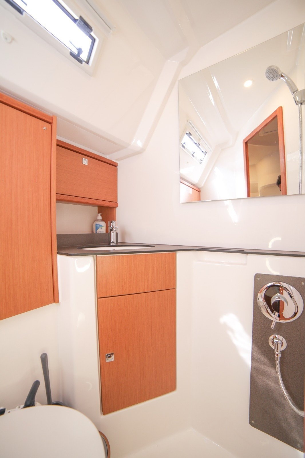 Sail Monde - Yelkenli içinde Karagözler