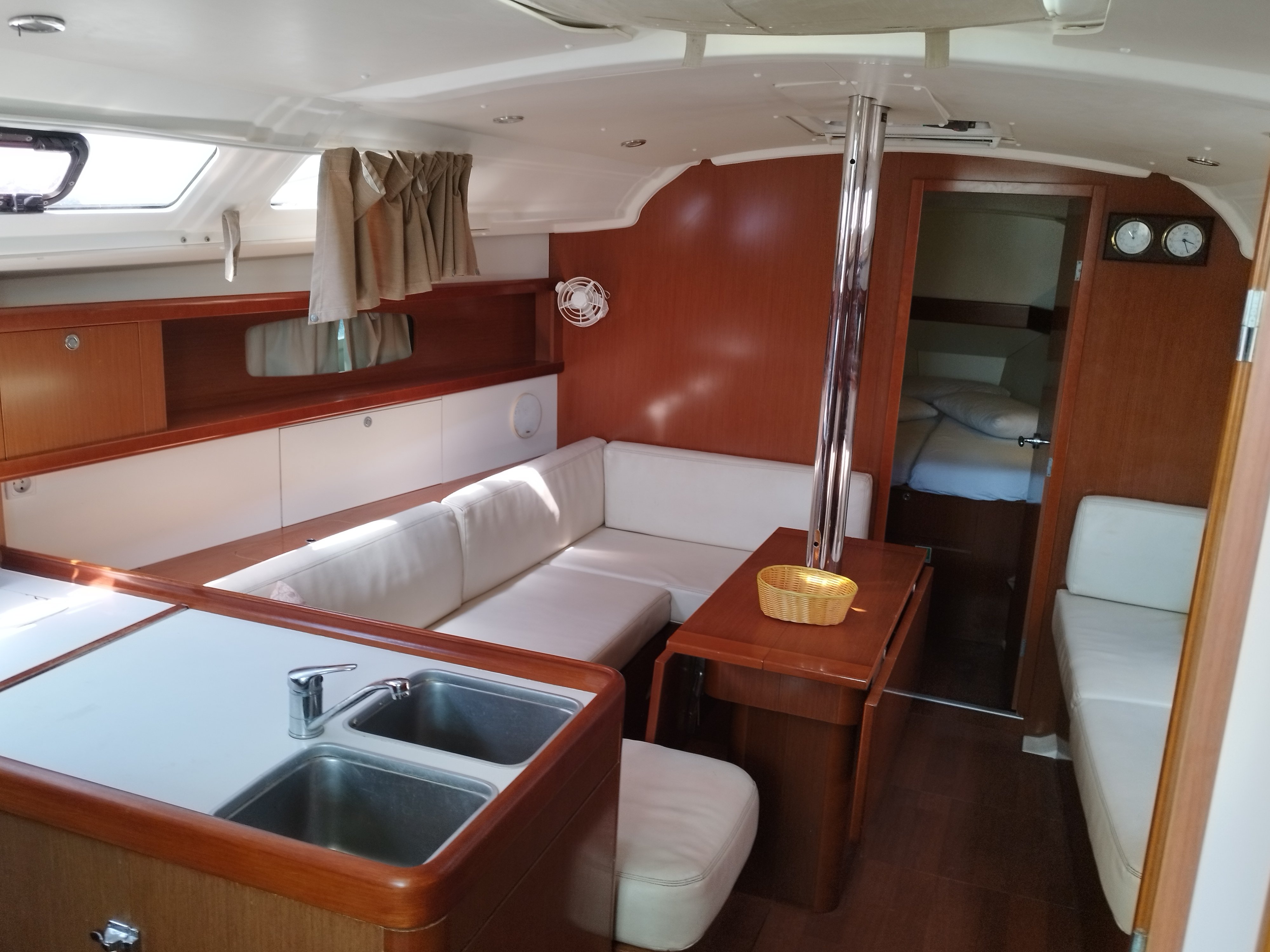 MINA "Sails 2025" - Sailboat in Nea Peramos